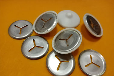 38 mm selbstverriegelnde Isolationsspangen und -klemmen mit oder ohne Kunststoffbeschichtung für die Befestigung von Wärmedämmungen für Seefahrzeuge