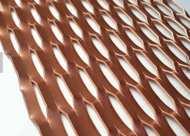 Außenfasade aus Aluminium mit PVDF-Farben