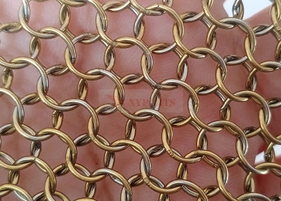 Galvanisieren von 0,8 mm x 7 mm Metallringmasche für Raumteiler-Vorhang