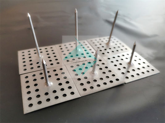 40mm Quadrat-ISO durchlöcherte niedriger Isolierungs-Aufhänger-Reparierenstein-Wollplatte