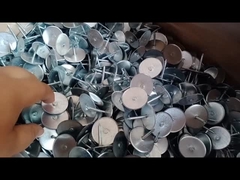 mit einer Breite von mehr als 10 mm, jedoch nicht mehr als 15 mm